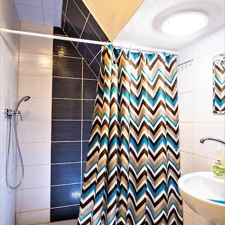 ホステル Tatliakova *