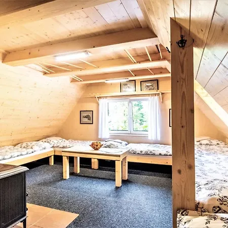 ホステル Tatliakova