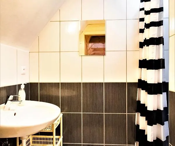 Hostel Tatliakova Zuberzec